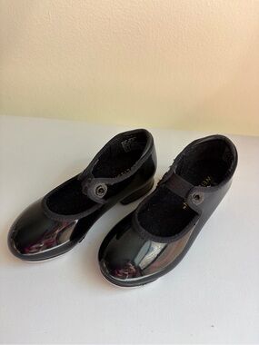 Girls Weissman Black Patent Tap Shoes Style W600 Size 8 C M
